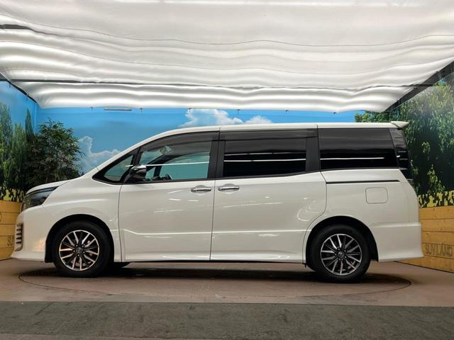 ヴォクシー ZS 煌II 12型フリップダウンモニター 10.5型純正ナビ デジタルインナーミラー 両側電動ドア トヨタセーフティセンス バックカメラ 車線逸脱警報 LEDヘッドライト ビルトインETC ドラレコ スマートキー(23枚目)