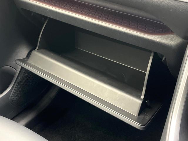 RAV4 G Zパッケージ パノラマルーフ モデリスタエアロ 純正9インチディスプレイオーディオ パノラミックビューモニター 禁煙車 デジタルインナーミラー ブラインドスポットモニター パワーバックドア シートヒーター(63枚目)