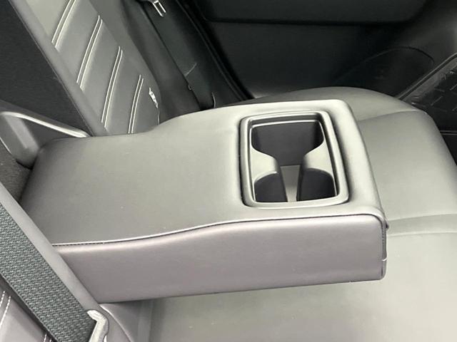 RAV4 G Zパッケージ パノラマルーフ モデリスタエアロ 純正9インチディスプレイオーディオ パノラミックビューモニター 禁煙車 デジタルインナーミラー ブラインドスポットモニター パワーバックドア シートヒーター(66枚目)