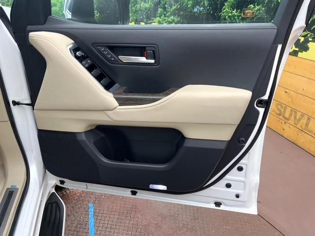 ランドクルーザー ＺＸ　モデリスタエアロ　サンルーフ　リアモニター　１２．３インチナビ　ＪＢＬサウンドシステム　パノラミックビューモニター　禁煙車　デジタルインナーミラー　ブラインドスポットモニター　パワーバックドア（39枚目）