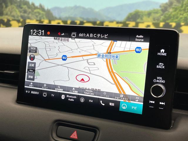 ヴェゼル ｅ：ＨＥＶ　Ｚ　９インチホンダコネクトナビ　全周囲カメラ　ホンダセンシング　禁煙車　アダプティブクルーズコントロール　デジタルインナーミラー　ブラインドスポットモニター　ＬＥＤヘッドライト　パワーバックドア（3枚目）