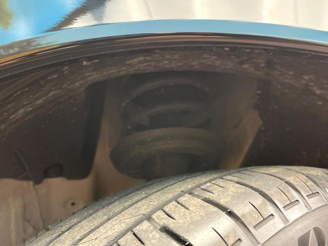 ヴェゼル ｅ：ＨＥＶ　Ｚ　９インチホンダコネクトナビ　全周囲カメラ　ホンダセンシング　禁煙車　アダプティブクルーズコントロール　デジタルインナーミラー　ブラインドスポットモニター　ＬＥＤヘッドライト　パワーバックドア（21枚目）