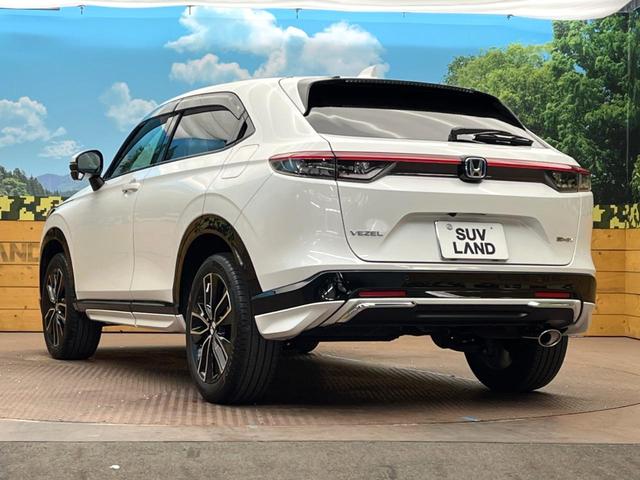 ヴェゼル ｅ：ＨＥＶ　Ｚ　９インチホンダコネクトナビ　全周囲カメラ　ホンダセンシング　禁煙車　アダプティブクルーズコントロール　デジタルインナーミラー　ブラインドスポットモニター　ＬＥＤヘッドライト　パワーバックドア（23枚目）