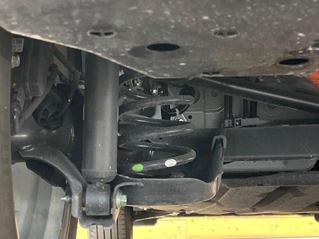 ヴェゼル ｅ：ＨＥＶ　Ｚ　９インチホンダコネクトナビ　全周囲カメラ　ホンダセンシング　禁煙車　アダプティブクルーズコントロール　デジタルインナーミラー　ブラインドスポットモニター　ＬＥＤヘッドライト　パワーバックドア（31枚目）