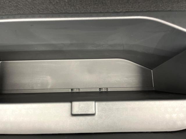 ヴェゼル ｅ：ＨＥＶ　Ｚ　９インチホンダコネクトナビ　全周囲カメラ　ホンダセンシング　禁煙車　アダプティブクルーズコントロール　デジタルインナーミラー　ブラインドスポットモニター　ＬＥＤヘッドライト　パワーバックドア（38枚目）