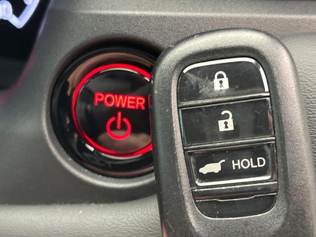 ヴェゼル ｅ：ＨＥＶ　Ｚ　９インチホンダコネクトナビ　全周囲カメラ　ホンダセンシング　禁煙車　アダプティブクルーズコントロール　デジタルインナーミラー　ブラインドスポットモニター　ＬＥＤヘッドライト　パワーバックドア（46枚目）