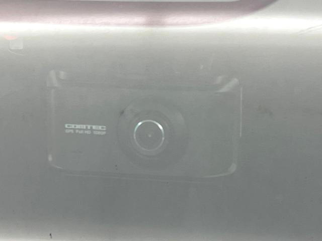 ヴェゼル ｅ：ＨＥＶ　Ｚ　９インチホンダコネクトナビ　全周囲カメラ　ホンダセンシング　禁煙車　アダプティブクルーズコントロール　デジタルインナーミラー　ブラインドスポットモニター　ＬＥＤヘッドライト　パワーバックドア（71枚目）