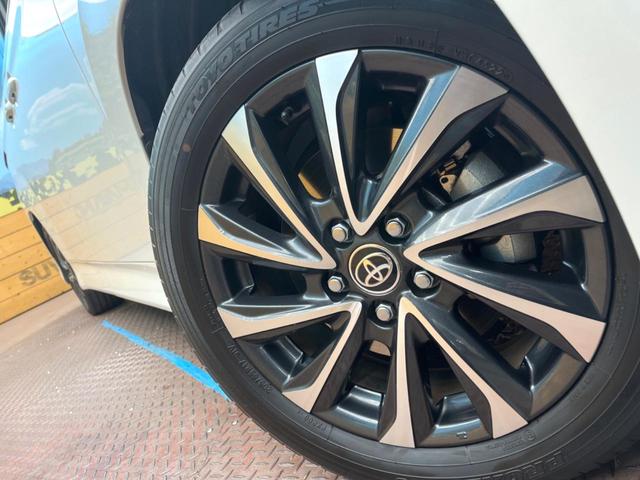 ヴォクシー ハイブリッドＳ－Ｚ　純正１０．５インチディスプレイオーディオ　トヨタセーフティセンス　禁煙車　ＣＤ／ＤＶＤ　ＥＴＣ２．０　ブラインドスポットモニター　レーダークルーズ　両側電動ドア　ＬＥＤヘッドライト（14枚目）