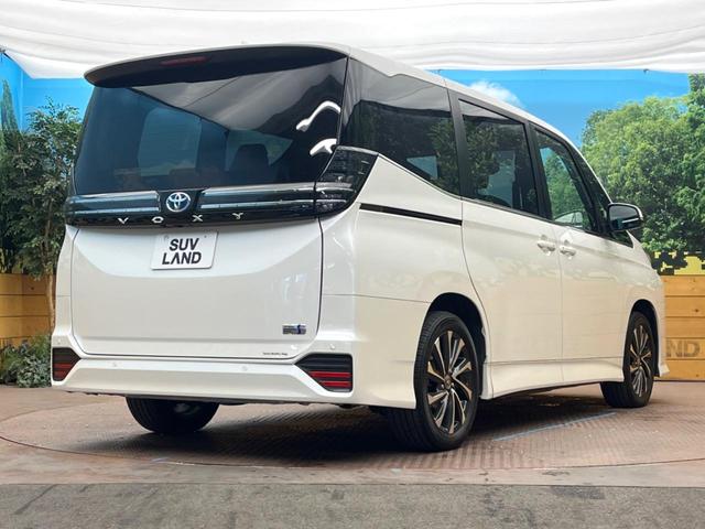 ヴォクシー ハイブリッドＳ－Ｚ　純正１０．５インチディスプレイオーディオ　トヨタセーフティセンス　禁煙車　ＣＤ／ＤＶＤ　ＥＴＣ２．０　ブラインドスポットモニター　レーダークルーズ　両側電動ドア　ＬＥＤヘッドライト（18枚目）