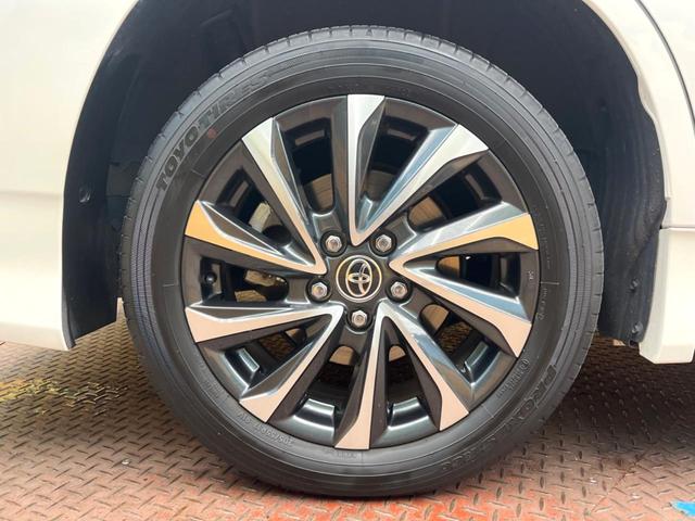 ヴォクシー ハイブリッドＳ－Ｚ　純正１０．５インチディスプレイオーディオ　トヨタセーフティセンス　禁煙車　ＣＤ／ＤＶＤ　ＥＴＣ２．０　ブラインドスポットモニター　レーダークルーズ　両側電動ドア　ＬＥＤヘッドライト（32枚目）