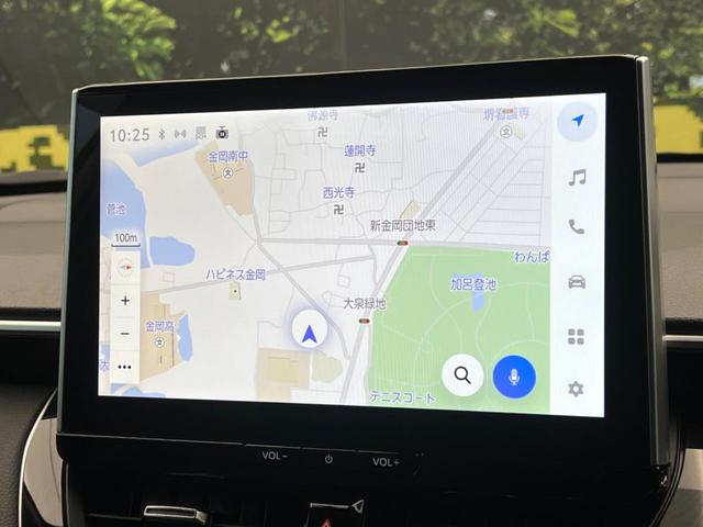 カローラクロス ハイブリッド　Ｚ　純正１０．５インチディスプレイオーディオ　バックカメラ　トヨタセーフティセンス　禁煙車　レーダークルーズ　デジタルインナーミラー　パワーバックドア　シートヒーター　ドライブレコーダー　フルセグ（3枚目）
