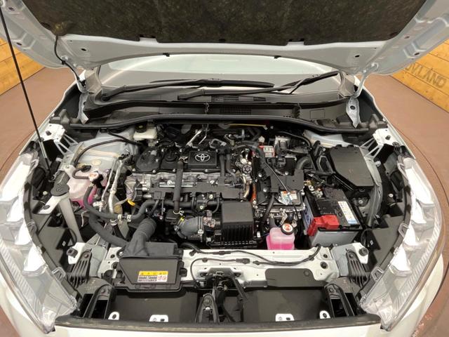 カローラクロス ハイブリッド　Ｚ　純正１０．５インチディスプレイオーディオ　バックカメラ　トヨタセーフティセンス　禁煙車　レーダークルーズ　デジタルインナーミラー　パワーバックドア　シートヒーター　ドライブレコーダー　フルセグ（18枚目）