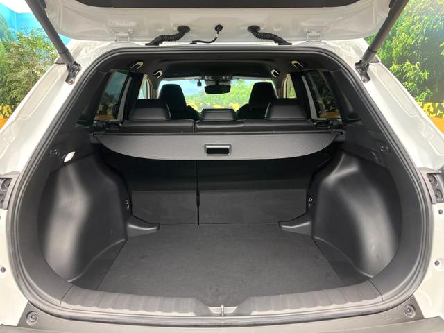 カローラクロス ハイブリッド　Ｚ　純正１０．５インチディスプレイオーディオ　バックカメラ　トヨタセーフティセンス　禁煙車　レーダークルーズ　デジタルインナーミラー　パワーバックドア　シートヒーター　ドライブレコーダー　フルセグ（34枚目）