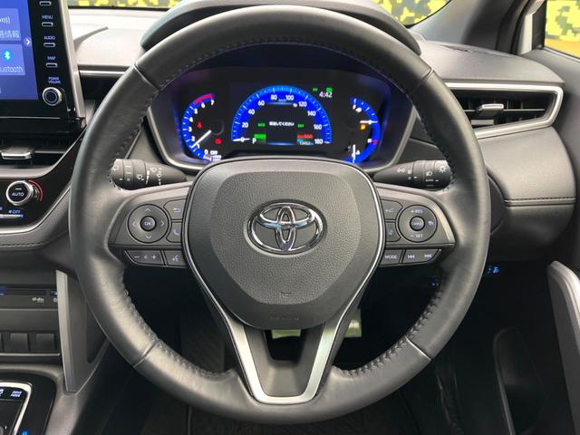 カローラクロス ハイブリッド S 純正9インチディスプレイオーディオ 全周囲カメラ トヨタセーフティセンス 禁煙車 レーダークルーズ ブラインドスポットモニター LEDヘッドライト ドライブレコーダー 純正17インチアルミホイール(11枚目)