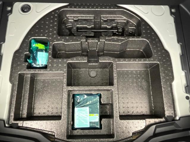 カローラクロス ハイブリッド S 純正9インチディスプレイオーディオ 全周囲カメラ トヨタセーフティセンス 禁煙車 レーダークルーズ ブラインドスポットモニター LEDヘッドライト ドライブレコーダー 純正17インチアルミホイール(33枚目)