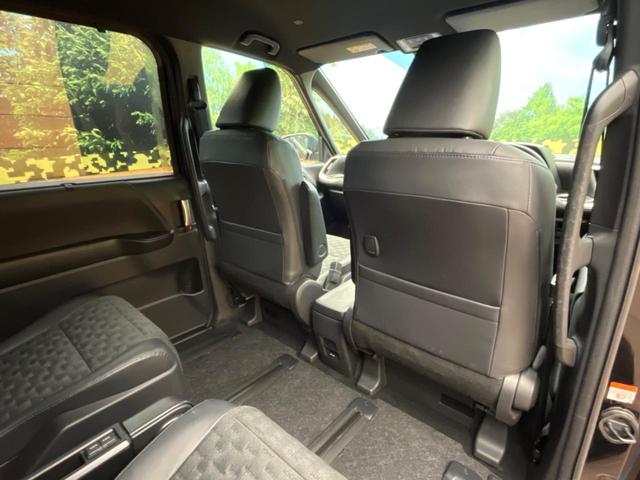 ヴォクシー ハイブリッドS-Z 快適利便パッケージ 純正10.5インチディスプレイオーディオ バックカメラ 両側電動ドア ETC2.0 CD/DVD アクセサリーコンセント LEDヘッドライト 純正17インチアルミホイール(39枚目)