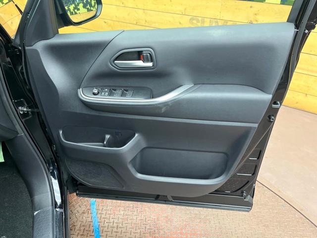 ヴォクシー ハイブリッドS-Z 快適利便パッケージ 純正10.5インチディスプレイオーディオ バックカメラ 両側電動ドア ETC2.0 CD/DVD アクセサリーコンセント LEDヘッドライト 純正17インチアルミホイール(44枚目)