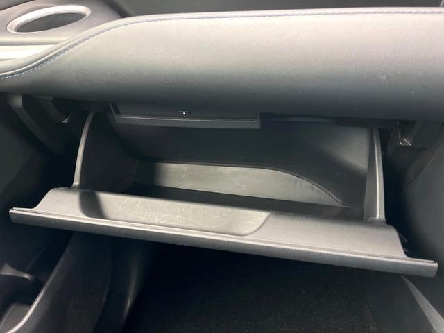 ヴォクシー ハイブリッドS-Z 快適利便パッケージ 純正10.5インチディスプレイオーディオ バックカメラ 両側電動ドア ETC2.0 CD/DVD アクセサリーコンセント LEDヘッドライト 純正17インチアルミホイール(60枚目)