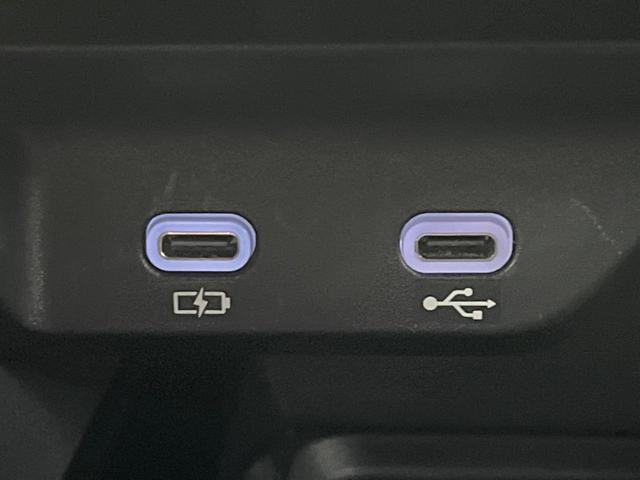 アルファードハイブリッド Z ガラスルーフ 両側電動ドア 純正14型ナビ 全周囲カメラ ユニバーサルステップ デジタルミラー 12.1型後席モニター 100V電源 電動リアゲート 黒合皮シート シートベンチレーション(68枚目)