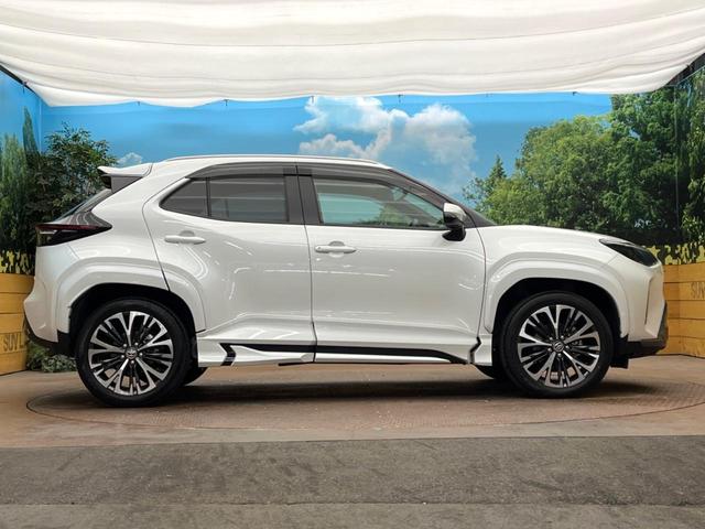 ヤリスクロス ハイブリッドZ アドベンチャー 純正8インチナビ 禁煙車 パノラミックビューモニター ブラインドスポットモニター ステアリングヒーター セーフティセンス LEDヘッドライト フルセグ Bluetooth 純正18インチアルミ(31枚目)