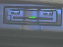 プレミアム　禁煙車　バックカメラ　フルセグＴＶ　後席モニター　レーンキープアシスト　左右独立型エアコン　純正１８インチアルミホイール　ＬＥＤヘッドライト　パワーバックドア　オートハイビーム　ドライブレコーダー(41枚目)