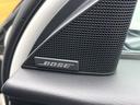 【ＢＯＳＥサウンドシステム】メーカーオプションの高品位サウンドシステムを搭載。専用のチューニングが施された大小様々なスピーカーから良質なサウンドが奏でられ、臨場感あふれる音響空間を演出します。