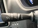 ハイブリッドＺＳ　煌ＩＩＩ　１２型フリップダウンモニター　純正９インチナビ　トヨタセーフティセンス　禁煙車　両側電動ドア　シートヒータークルーズコントロール　クリアランスソナー　フルセグ　Ｂｌｕｅｔｏｏｔｈ　バックカメラ（49枚目）