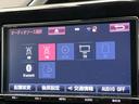 ハイブリッドＺＳ　煌ＩＩＩ　１２型フリップダウンモニター　純正９インチナビ　トヨタセーフティセンス　禁煙車　両側電動ドア　シートヒータークルーズコントロール　クリアランスソナー　フルセグ　Ｂｌｕｅｔｏｏｔｈ　バックカメラ（58枚目）