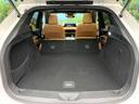 後席を格納すると、これだけの広さが！シーンに合わせたシートアレンジで、大きな荷物も積むことが出来ます♪