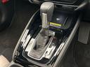 ｅ：ＨＥＶ　Ｚ・ＰＬａＹパッケージ　パノラマルーフ　純正９型ナビ　全周囲カメラ　ホンダセンシング　ツートンルーフ　ブラインドスポットモニター　ハンズフリーパワーバックドア　ＬＥＤヘッドライト　ハーフレザーシート　シートヒーター（55枚目）