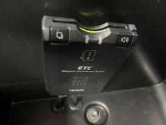 【ＥＴＣ】高速道路の料金所をストレスなく通過！話題のスポットやサービスエリアに多い「スマートIntercooler」利用時は必須のアイテムです。当店でセットアップを実施、ご納車当日からすぐにご利用いただけます！ 6