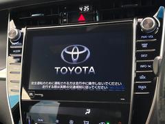 【メーカー純正ナビ】インテリアに溶け込むスタイリッシュな「専用設計」メーカーナビを装備♪視認性や操作性など基本性能にも優れ、より上質なカーライフをお楽しみいただけます。 3