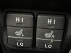 【シートヒーター】寒い日に重宝するシートヒーター！エアコンより早く温まってくれるので寒がりの人も安心ですね♪エアコンの温風は乾燥するから苦手、という方にもをおすすめです。 7