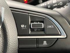 �ڥ����ץƥ��֥��롼������ȥ�����۹�®ƻϩ�Ǥ�Ĺ��Υ���Ԥ��ڤˡ�����ư��®�٤��ݤĥ��롼������ȥ����뤬�����ͷڸ������ƥ��Ϣ�Ȥ��������μ�ξ���Τ��Ƽִ֤��ݤĤ褦��®��Ĵ�ᤷ�Ƥ���ޤ����� 6