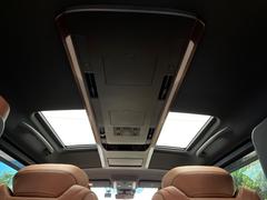 �ں�����Ω�ࡼ��롼�աۣ����ܺ����ʤˤ��줾�����֤��줿���饹�롼�ա��������˹�碌����¦�����������ɤ��Ĥ�뤳�Ȥ��ǽ�Ǥ��� 4