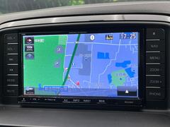 �ڽ����ʥӡۿ͵��ν����ʥӤ������������ǥ�����ǽ�⽼�¤��Ƥ��ꡢ�£�������������³����Ф������Υ��ޥۤ�ͣУ��ץ쥤�䡼�β��ڤ������ǽ�������α�ž������˳ڤ����ʤ�ޤ����� 7