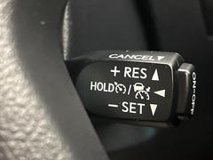 �ڥ졼�������롼������ȥ�����۹�®ƻϩ�Ǥ�Ĺ��Υ���Ԥ��ڤˡ�����ư��®�٤��ݤĥ��롼������ȥ����뤬�����ͷڸ������ƥ��Ϣ�Ȥ��������μ�ξ���Τ��Ƽִ֤��ݤĤ褦��®��Ĵ�ᤷ�Ƥ���ޤ����� 6