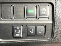 �ڥϥ󥺥ե꡼��ǽ�դ�ξ¦�ѥ���饤�ɥɥ��ۥ��饤�ɥɥ��β���­�������Ƥ��������ȡ���ưŪ�˥��饤�ɥɥ������Ĥ��ޤ�����ʪ��ξ�꤬�դ����ä����֤Ǥ⡢�ɥ��γ��Ĥ��Ǥ��ƤȤäƤ������� 3