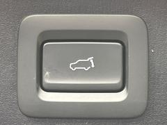 �ڥѥ�Хå��ɥ��ۥ��ޡ��ȥ����䱿ž�ʤΥܥ���򲡤������ǥꥢ�����Ȥ���ư�ǳ��Ĥ��ޤ�����ʪ����äƤ�����䡢�⤤���֤ˤ���Хå��ɥ����Ĥ��ݤ������ʵ�ǽ�Ǥ��� 7