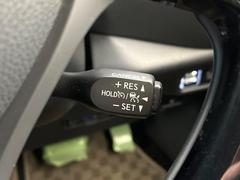 �ڥ졼�������롼������ȥ�����۹�®ƻϩ�Ǥ�Ĺ��Υ���Ԥ��ڤˡ�����ư��®�٤��ݤĥ��롼������ȥ����뤬�����ͷڸ������ƥ��Ϣ�Ȥ��������μ�ξ���Τ��Ƽִ֤��ݤĤ褦��®��Ĵ�ᤷ�Ƥ���ޤ����� 7