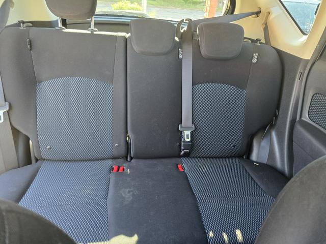 ノート Ｘ　エマージェンシーブレーキパッケージ　純正ナビ（ＣＤ．ＴＶ）／バックカメラ／ＥＴＣ／レーンアシスト／ワンオーナー／アイドリングストップ（12枚目）