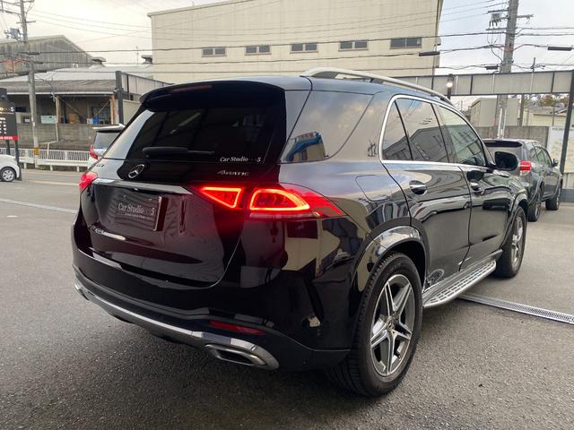 GLE GLE400d 4マチックスポーツ 7人乗り パノラマサンルーフ ブルメスターサウンド 黒本革シート 電動バックドア シートベンチレーション 前後ドライブレコーダー 20インチAW(5枚目)