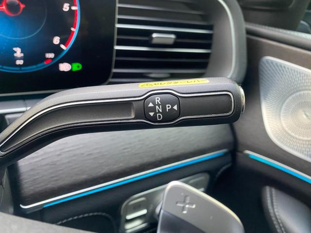 GLE GLE400d 4マチックスポーツ 7人乗り パノラマサンルーフ ブルメスターサウンド 黒本革シート 電動バックドア シートベンチレーション 前後ドライブレコーダー 20インチAW(24枚目)