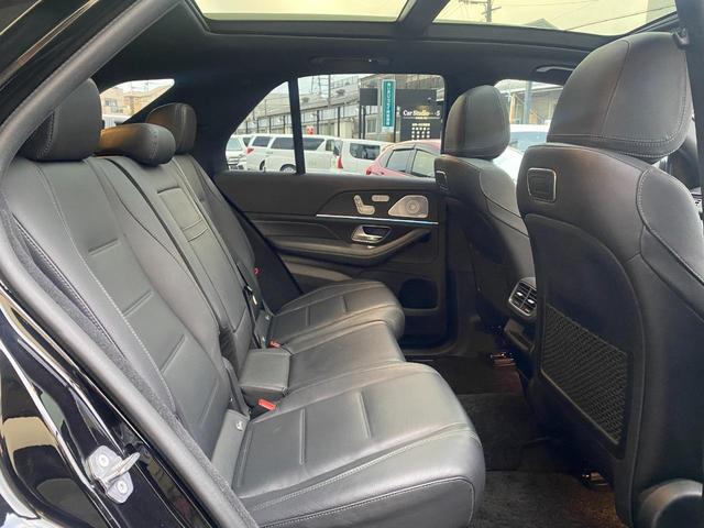 GLE GLE400d 4マチックスポーツ 7人乗り パノラマサンルーフ ブルメスターサウンド 黒本革シート 電動バックドア シートベンチレーション 前後ドライブレコーダー 20インチAW(36枚目)