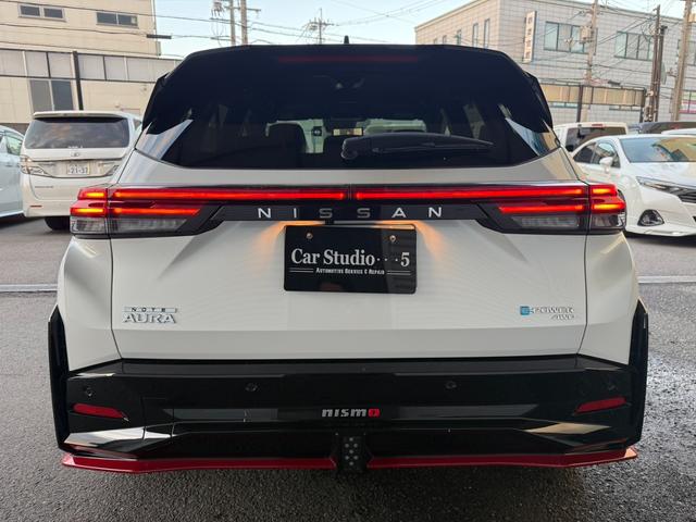 ノート  NISMO Tuned eパワー フルエアロ BOSEパーソナルサウンドシステム NISSANコネクト9インチナビ ホットプラスパッケージ ETC 全周囲モニター デジタルインナーミラー(10枚目)