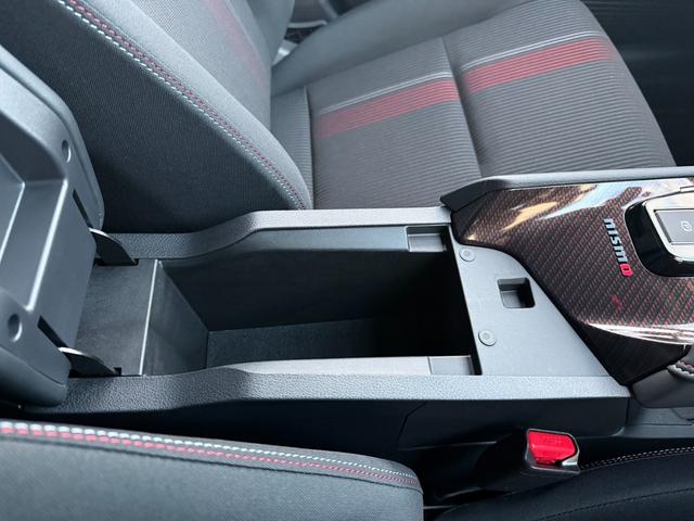 ノート  NISMO Tuned eパワー フルエアロ BOSEパーソナルサウンドシステム NISSANコネクト9インチナビ ホットプラスパッケージ ETC 全周囲モニター デジタルインナーミラー(18枚目)