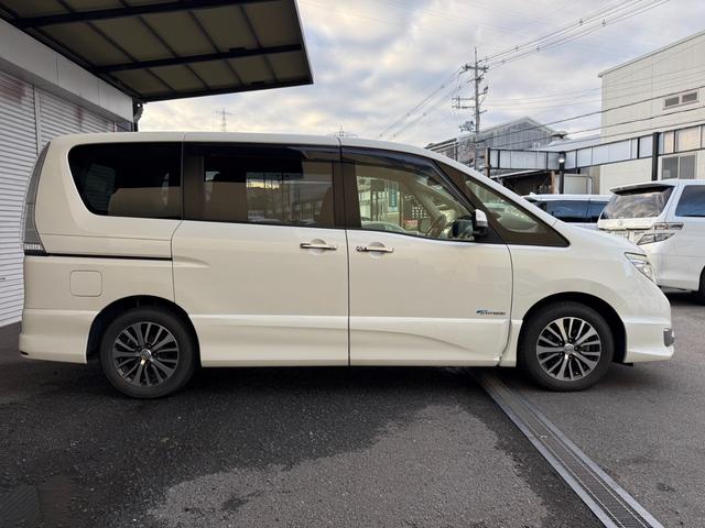 セレナ ハイウェイスター Vセレ+セーフティ SHV Aセフ 全周囲モニター 両側電動スライドドア 後席モニター ドライブレコーダー ETC(8枚目)