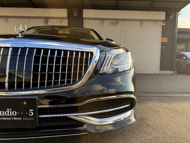 Sクラス S560 4マチック S560 4マチック(5名) デザインパッケージ・ベージュ マルチスポーク20インチアルミホイール リモートパーキングパッケージ パノラミックスライディングサンルーフ リアエンターテイメントシステム(4枚目)