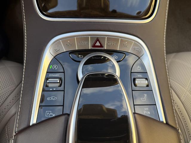 Sクラス S560 4マチック S560 4マチック(5名) デザインパッケージ・ベージュ マルチスポーク20インチアルミホイール リモートパーキングパッケージ パノラミックスライディングサンルーフ リアエンターテイメントシステム(17枚目)