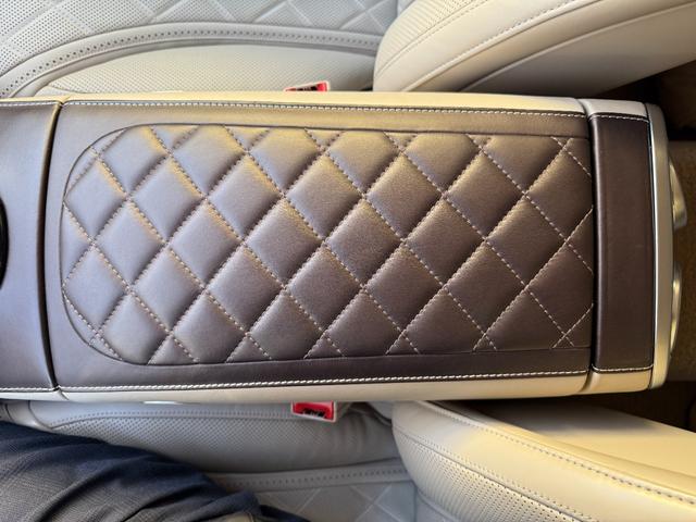 Sクラス S560 4マチック S560 4マチック(5名) デザインパッケージ・ベージュ マルチスポーク20インチアルミホイール リモートパーキングパッケージ パノラミックスライディングサンルーフ リアエンターテイメントシステム(18枚目)